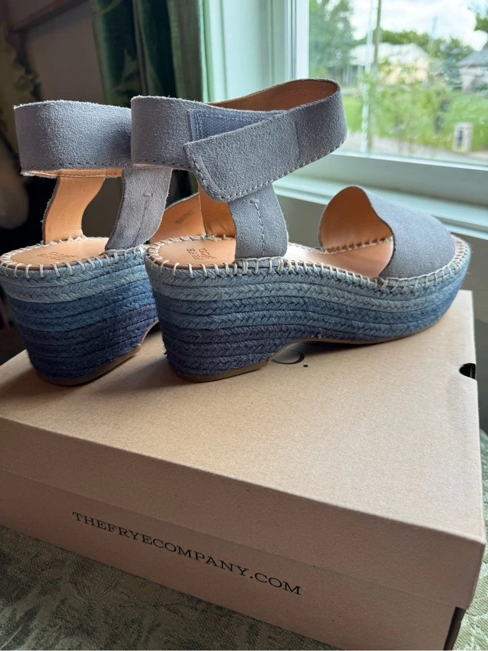 FRYE AND CO. Grayish Blue Suede Ankle-Strap Gradient Espadrille Wedges